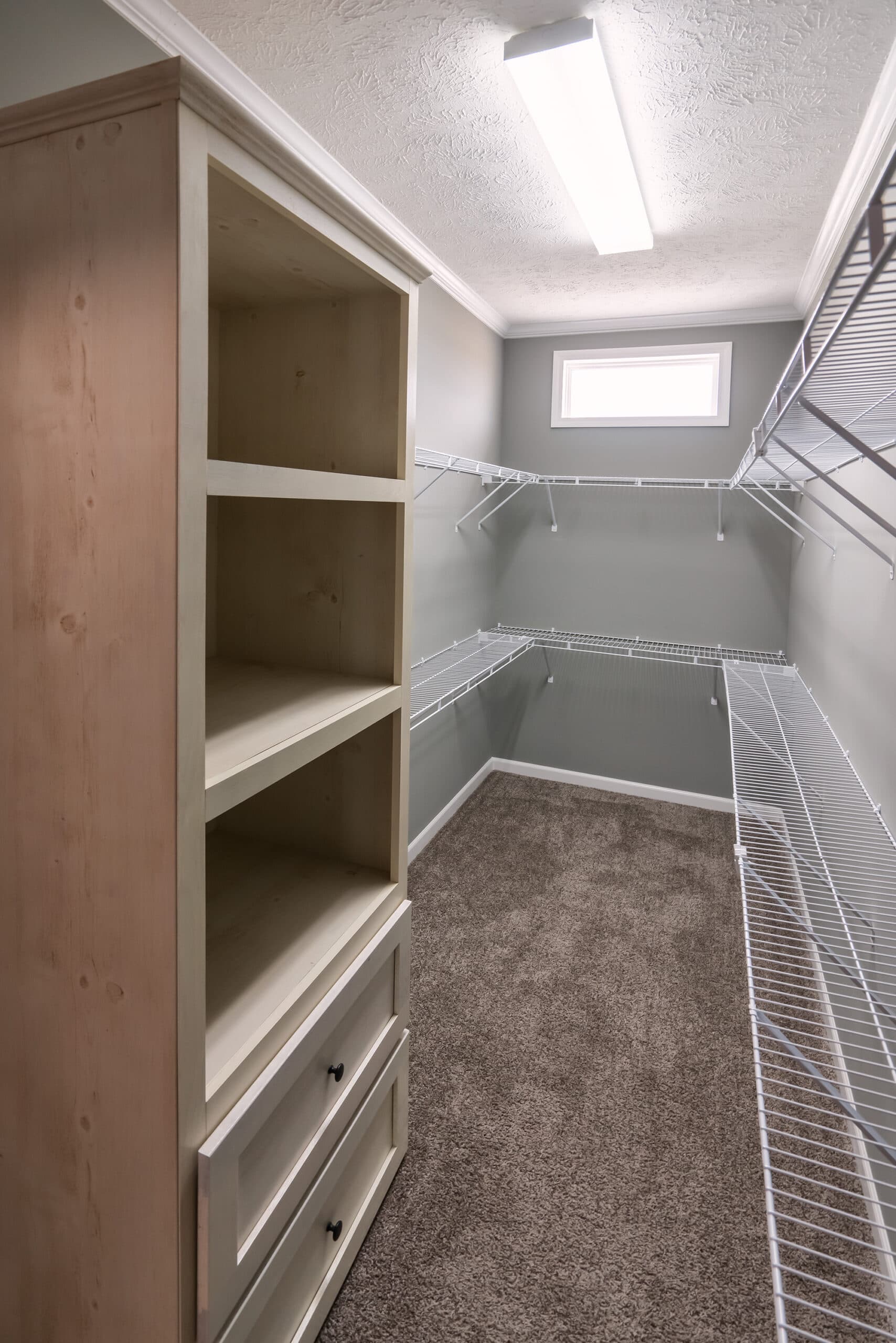 Kb-3239 interior home features