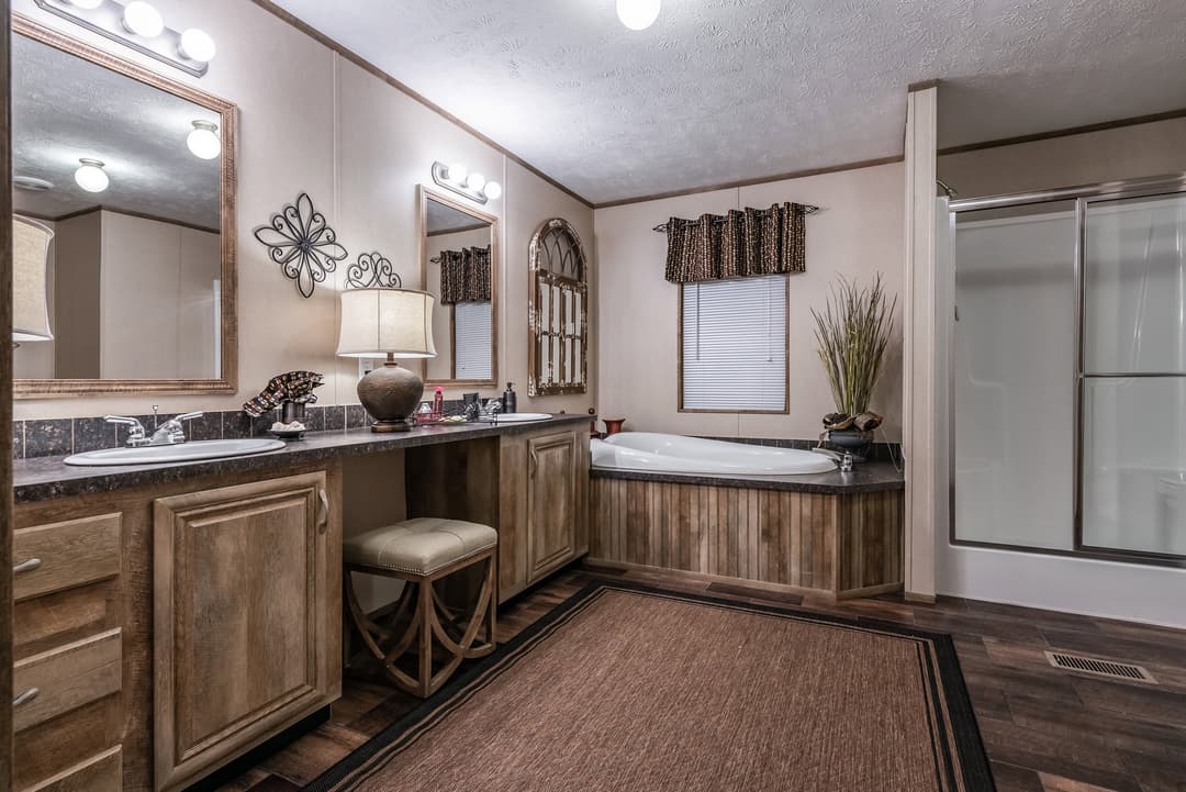 Md-37 bathroom home features