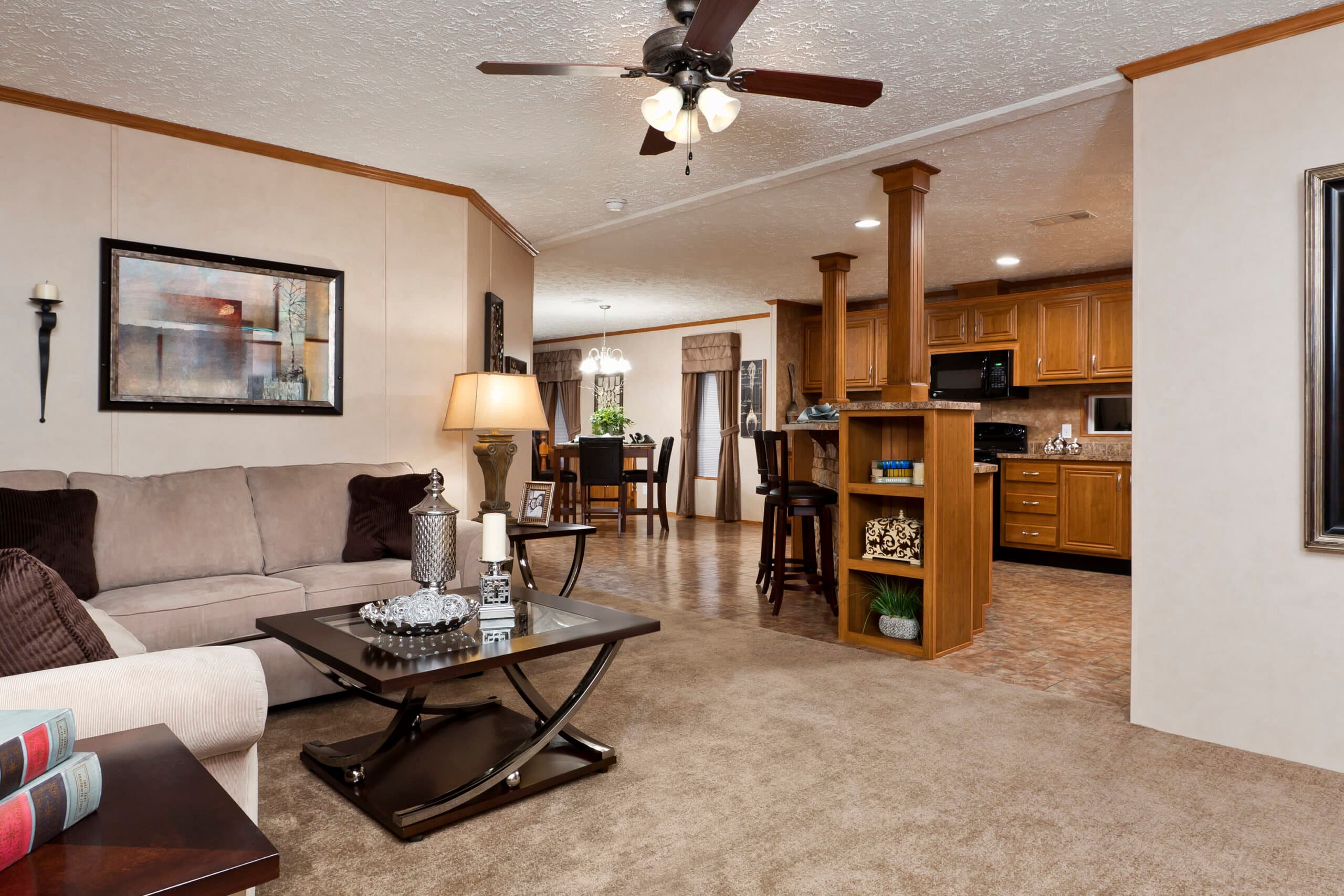 Md-13-32 interior home features