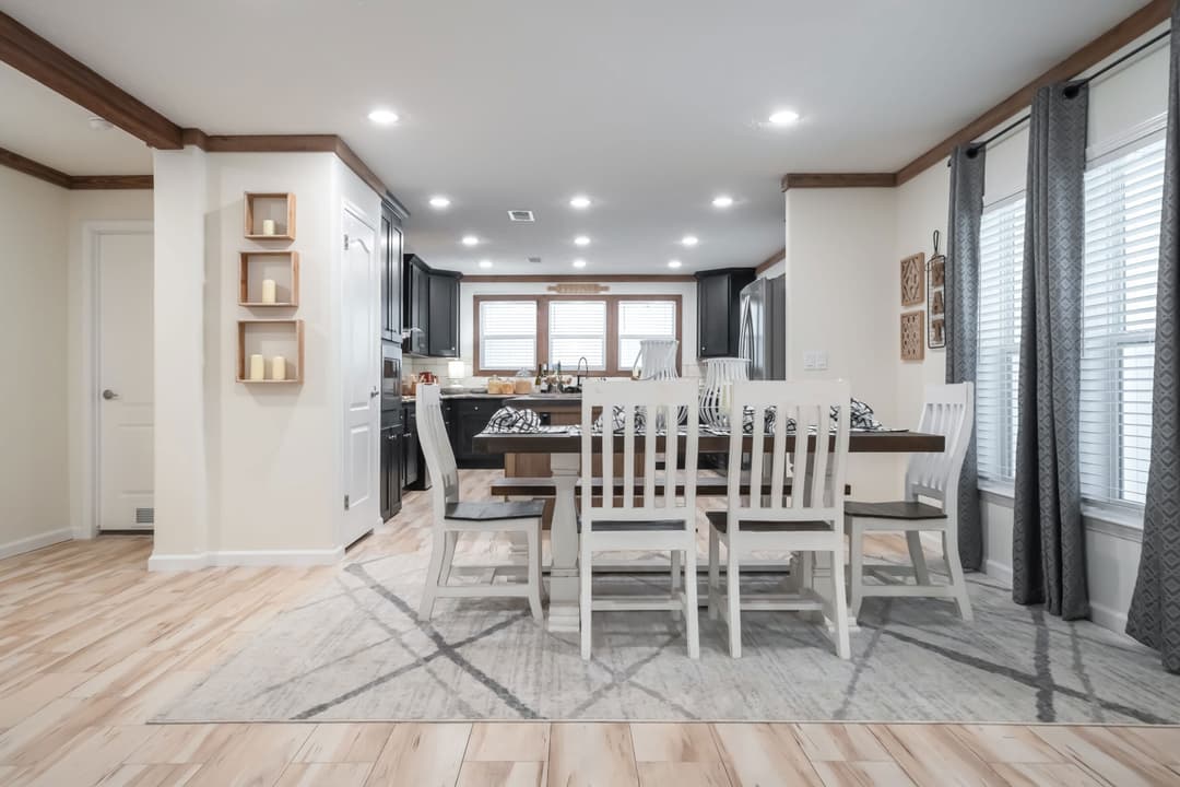 Colt 45 interior home features