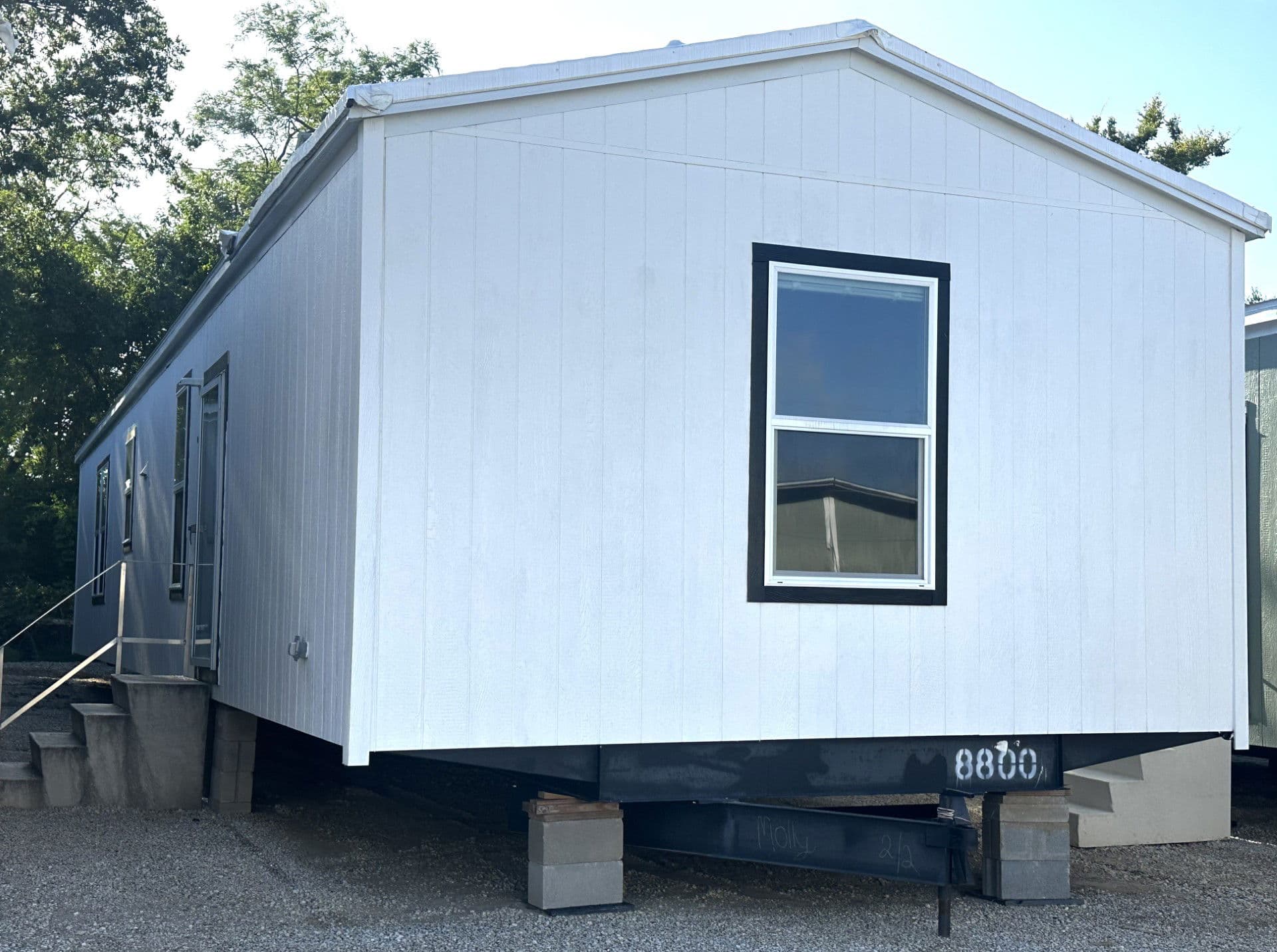 Molly hero, exterior, and elevation home features