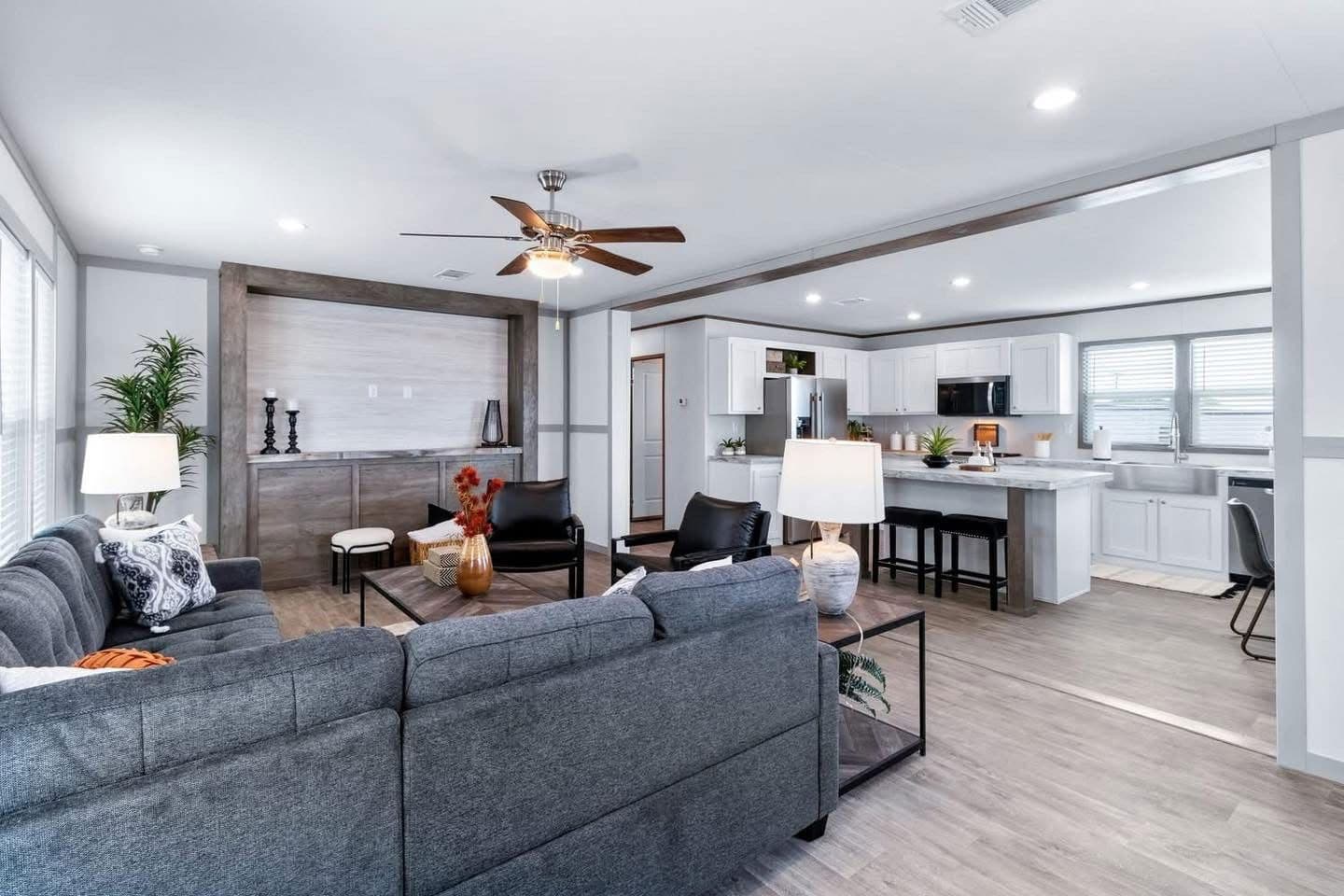 The lakeland interior home features