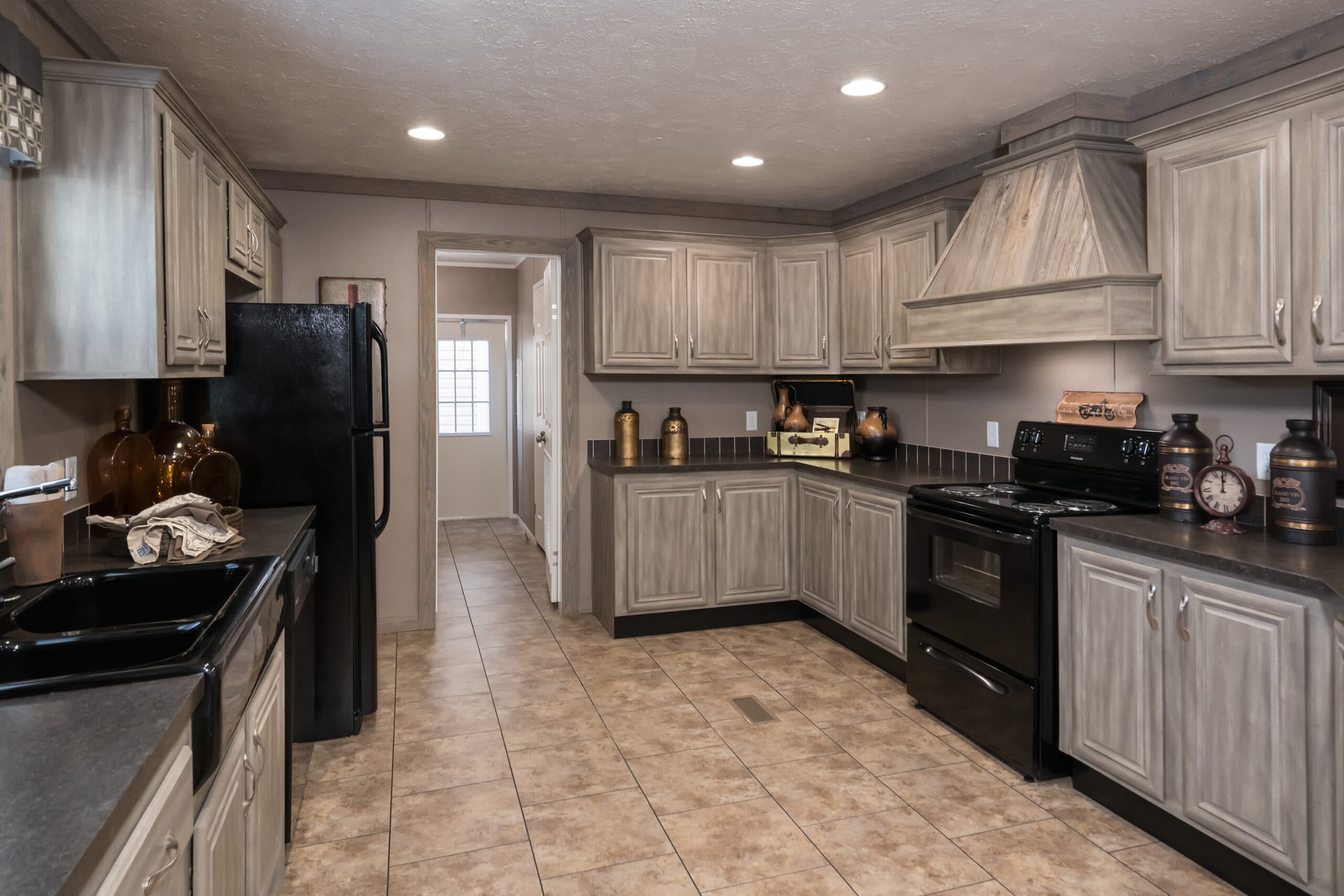 Md-27-32 kitchen home features