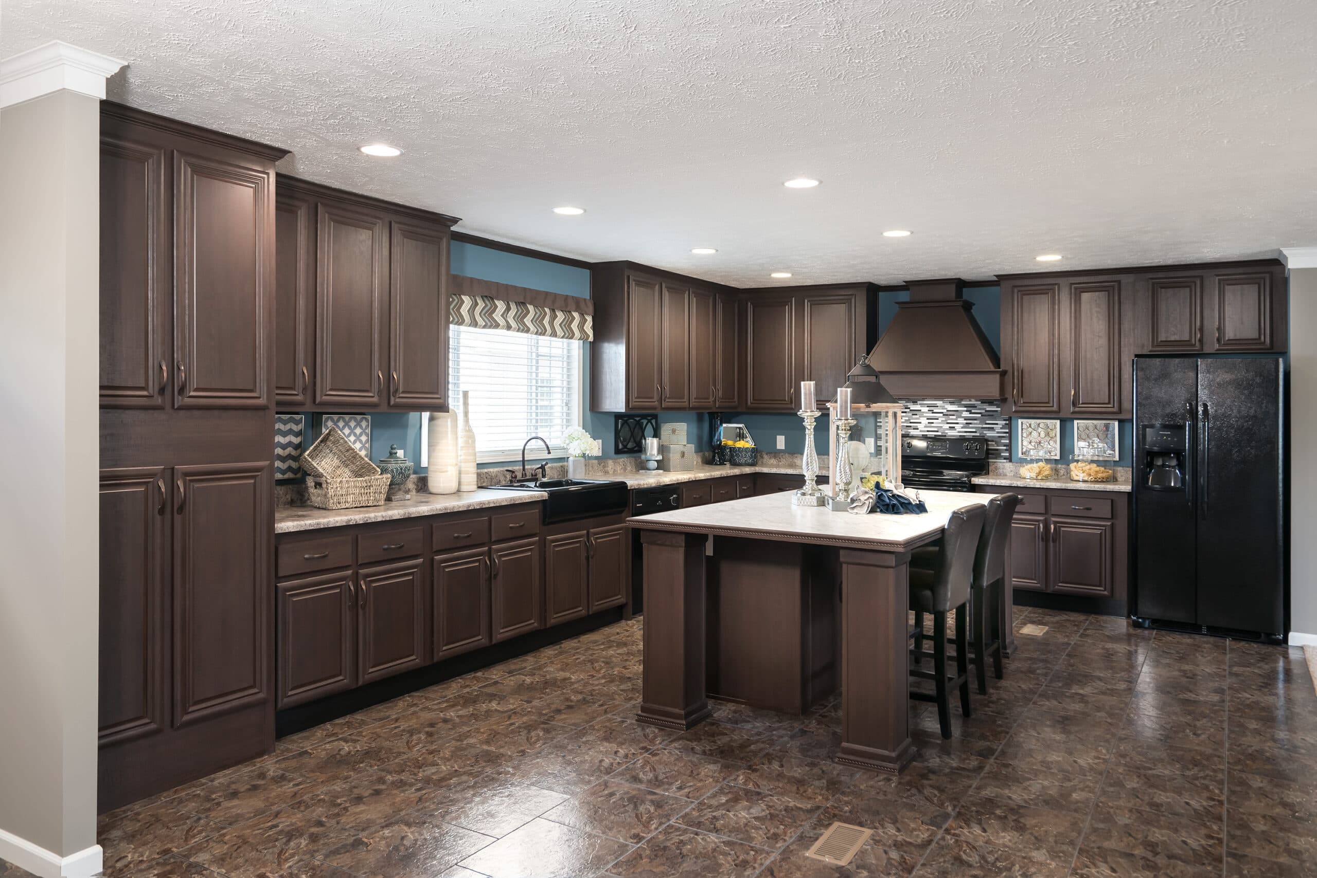 Md-25-32 kitchen home features