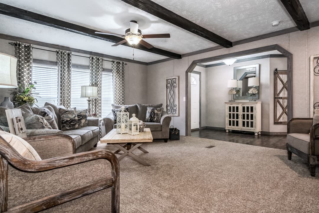 Md-33-32 interior home features