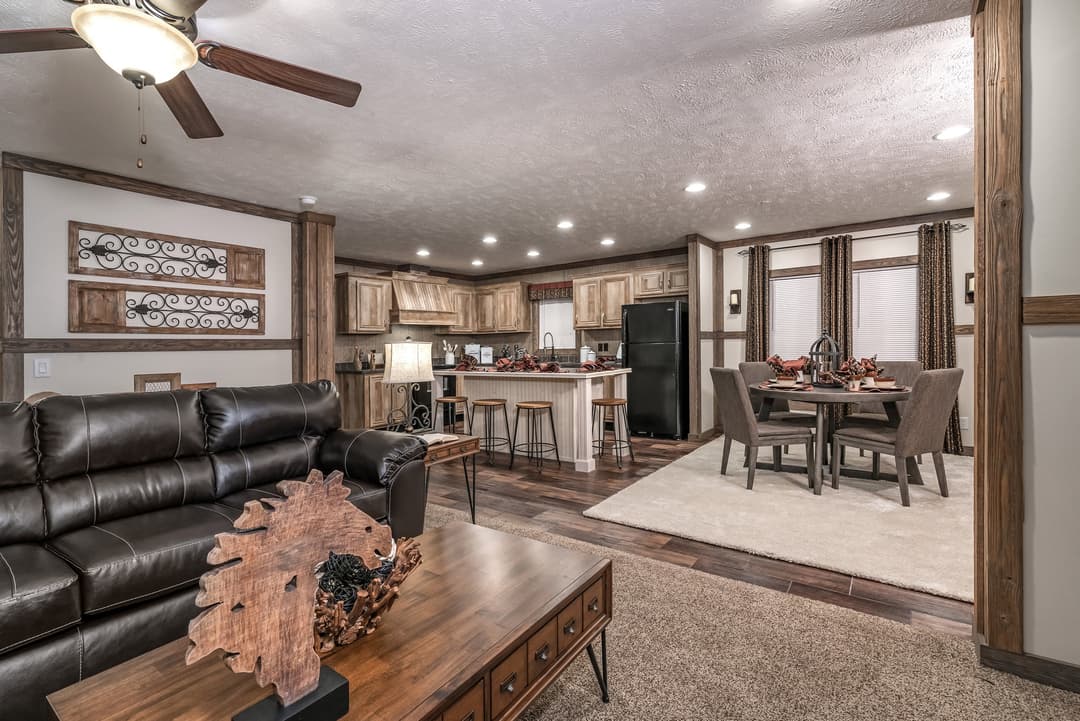 Md-37 interior home features