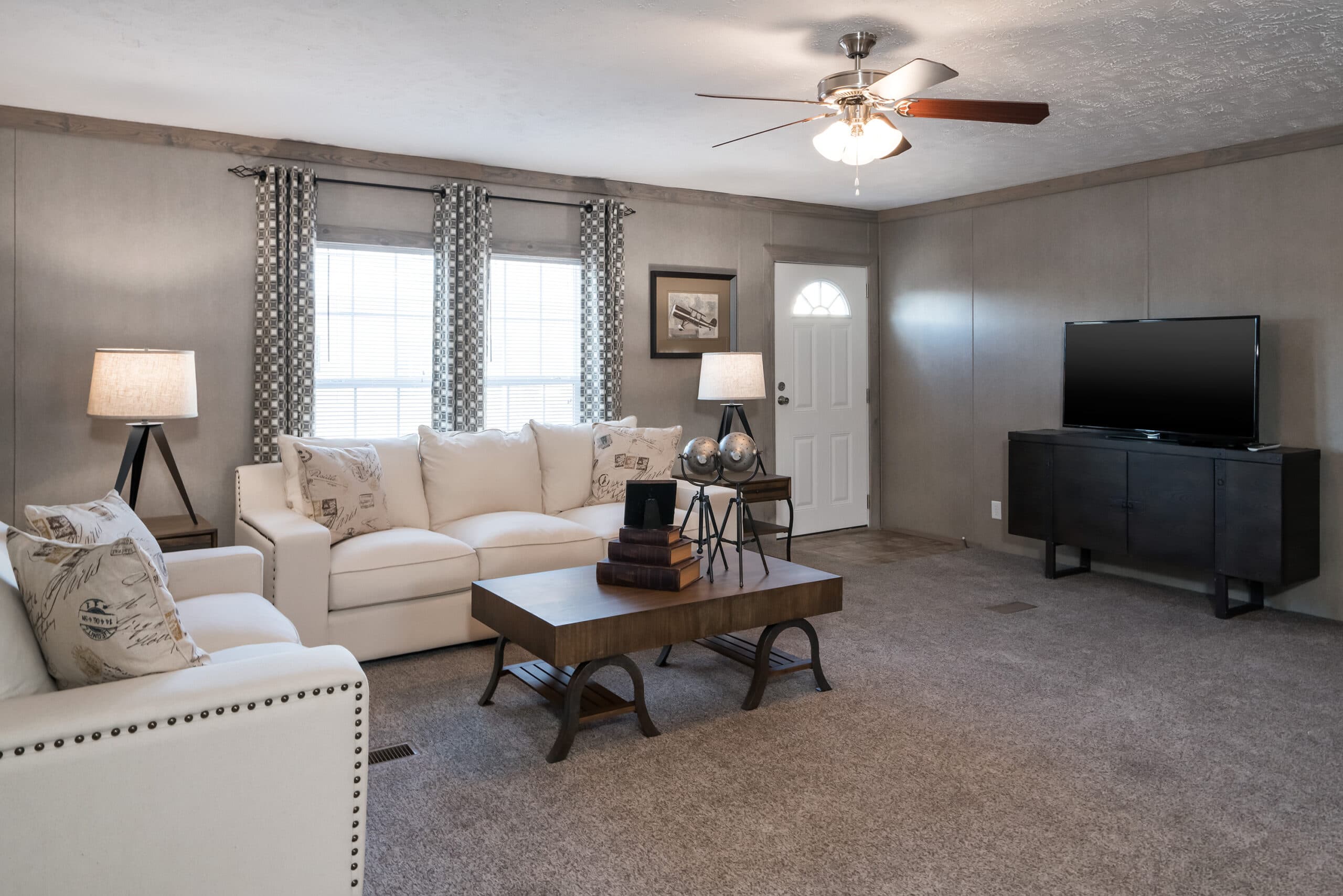 Md-27-32 interior home features