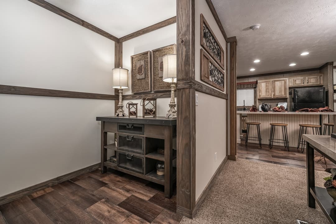 Md-37 interior home features